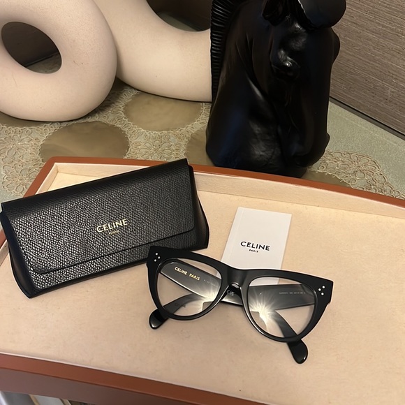 Celine( SOLD ) - Picture 4 of 6